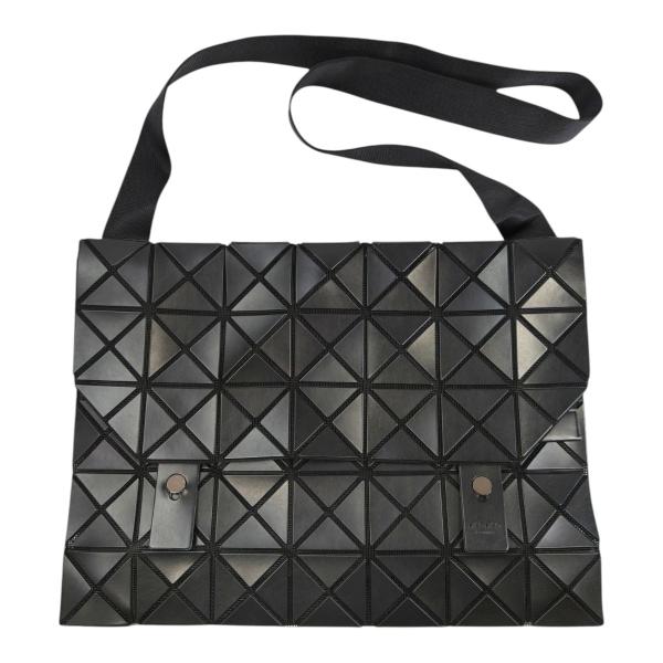 ✨極美品✨BAOBAOバオバオ　イッセイミヤケ　トートバッグ　ショルダー　黒 ISSEY MIYAKE（イッセイミヤケ） BAOBAO ISSEY MIYAKE バオバオ