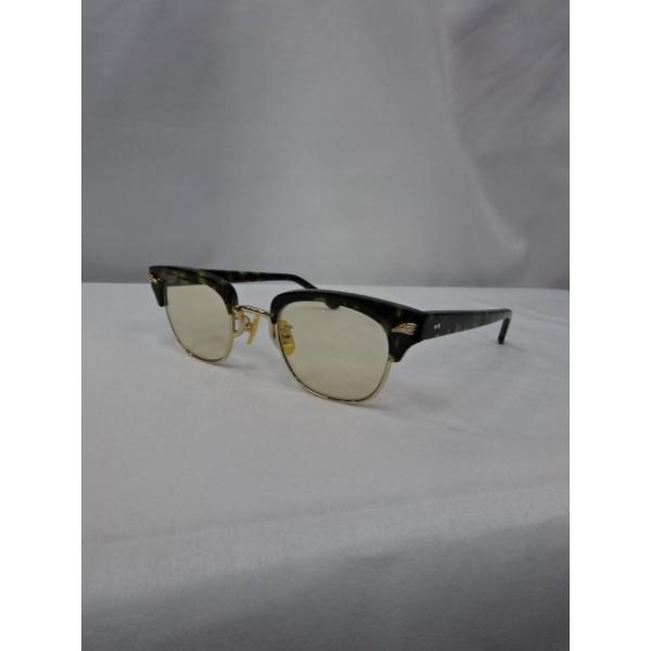 the-whites-wolf_lot1624-greendemi