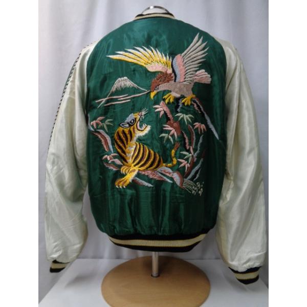 the-whites-wolf_tt15790-145