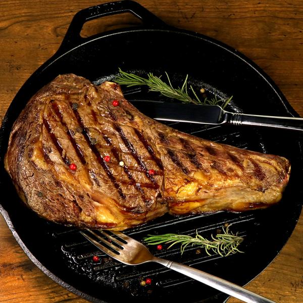 ニュージーランド産グラスフェッドビーフ（牧草牛） 骨付きリブロースステーキ ワイルド ボーンインステーキ ワイルドステーキ やっぱりお肉は骨付きで！