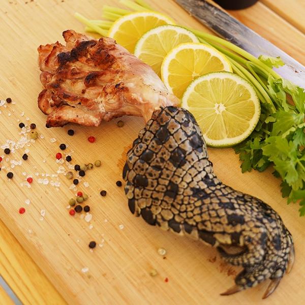 ワニつめ 約250g ワニ肉 クロコダイル ワニ手羽 鰐 バーベキュー q 焼き肉に インスタ映え オーストラリア産 Buyee Buyee Japanese Proxy Service Buy From Japan Bot Online
