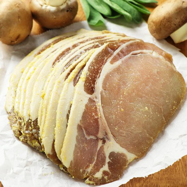 [商品名] バックベーコンスライス[内容量] 200g[原産国] アメリカ合衆国（豚ロース肉）[原材料] 豚肉、食塩、胡椒、ガーリックパウダー、とうもろこし、パプリカパウダー、コーンデキストリン／くん液、微粒二酸化ケイ素[賞味期限] 別途商...