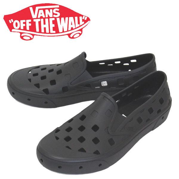 VANS (���@���Y �o���Y) VN0A5HF8BLK Ua Trek Slip-On �X���b�|�� �X�j�[�J�[ �T���_�� Black VN359