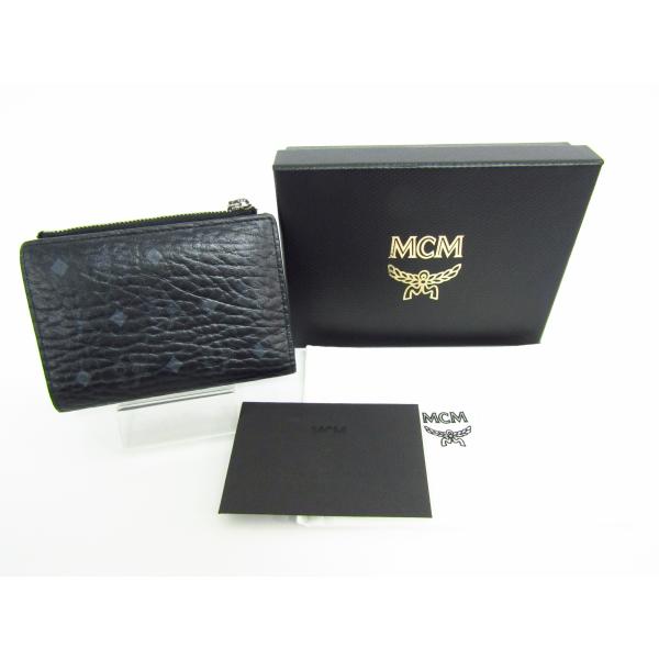 MCM（エムシーエム） 二つ折り ミニ財布 (小銭入れあり) ▽AC25559