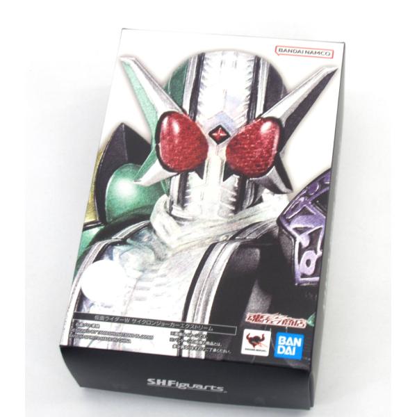 バンダイ S.H.Figuarts (真骨彫製法) 仮面ライダーW サイクロン