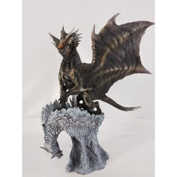 カプコンフィギュアビルダー クリエイターズモデル 鋼龍