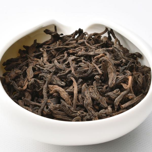 熟茶ですが、堆味というプーアル茶のクセが少なめなプーアル茶。