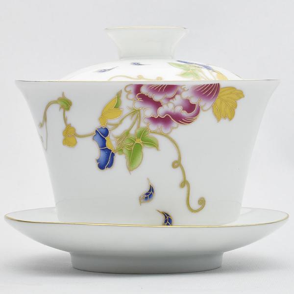 国色天香と呼ばれる牡丹の花、描金で安定感のある蓋碗です