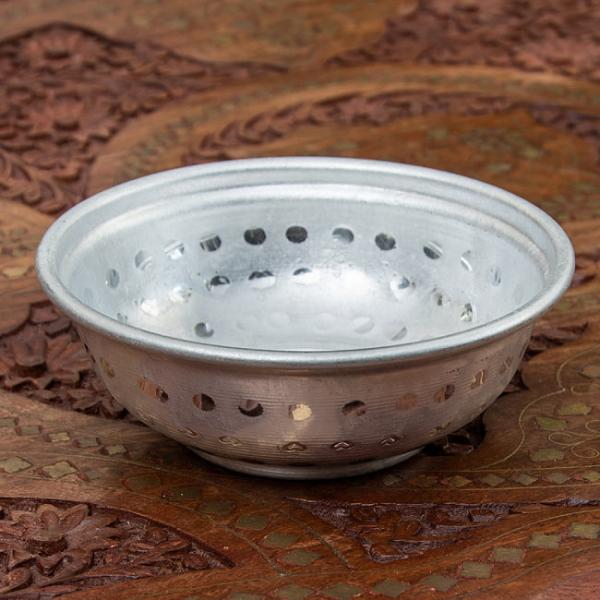 真鍮製 透かし彫り 飾り皿 ボウル インド製/中古 アルミボウル 食器 カトラリー インドの透かし彫り軽量アルミボウル 外