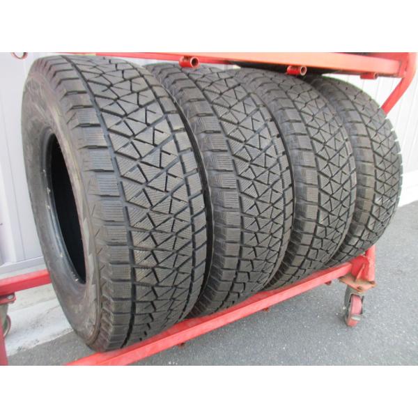 265/70R16 ブリザック DM-V2 4本 2017年製 スタッドレス タイヤ ブリヂストン ブリジストン 265/70R16 112Q ブリヂストン BLIZZAK DM-V2 スタッドレス 4本 送料込