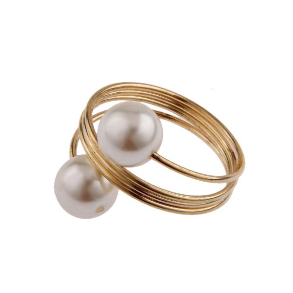 【商品説明】　・テーブルナプキンリング用に設計され、洋食レストラン、ホテル、キッチンテーブルなどをドレスアップできます。・ナプキンリングを使用すると、季節を問わずテーブルを変身させることができ、スタイリッシュな家の装飾ギフトを作ることができ...