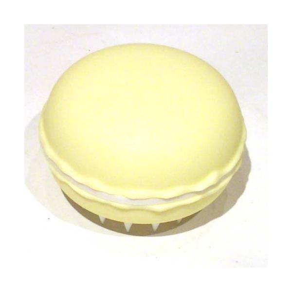 頭皮や毛穴の汚れをスッキリ洗い流します。バスタブに置いているだけでテンションが上がるカワイイ見た目♪心地よい刺激でリラックス。女の子の手でも 持ちやすい、ちょうどいい大きさ程よい堅さのシリコンブラシが、 頭皮のコリをリフレッシュ本体を回転さ...