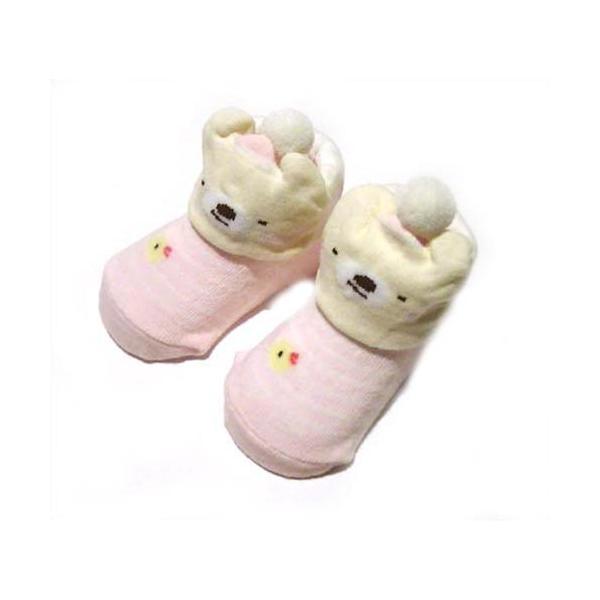 防寒や冷房対策など1 年間通して使えて便利なソックス！！両足にヒヨコがちょこんと乗っていて、とんがり帽子のベアの顔がポイントです。くつ型のカップに入っているので着用時をイメージしやすいです。目安サイズ ／ 月齢：6ヶ月※まだ歩けるようになる...