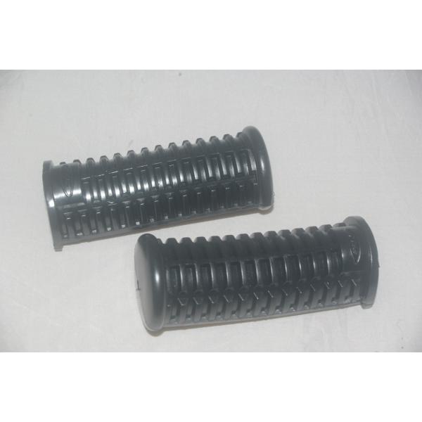 ダックス ST50C  ST70C ステップラバー左右です。ホンダの純正品です新品です。