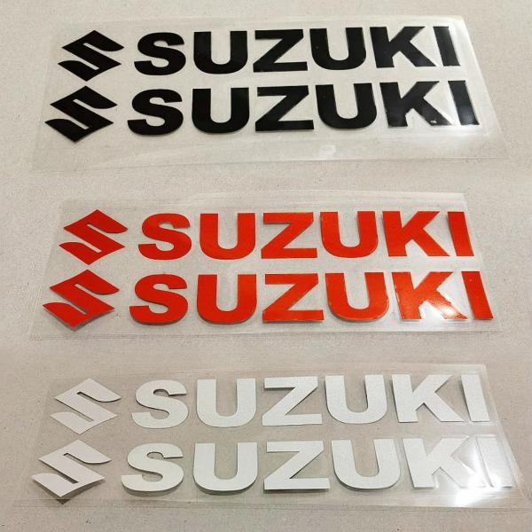 【商品名】スズキ SUZUKI ステッカー バイク カッティングステッカー デカール【商品仕様】・カラー：銀白・赤・黒・サイズ：約20cm×3.2cm・数量：2枚セット（プラスチックヘラ付き）・防水・反射あり（銀白・赤）・反射なし（黒）ご購...