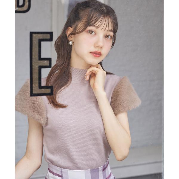 【TOGA PULLA】ブロックストライプ　ファー切り替えプルオーバーニット　S TOGA PULLA】ブロックストライプ ファー切り替えプルオーバーニット S