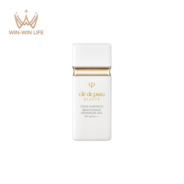 抜けるように明るく澄んだ肌へと仕上げる化粧下地。紫外線や乾燥などのダメージから肌を守り、抜けるように明るく澄んだ肌へと仕上げる美白化粧下地。メイクアップとスキンケアが融合した独自技術、ライトエンパワリングエンハンサーが輝く仕上がりを高めます...