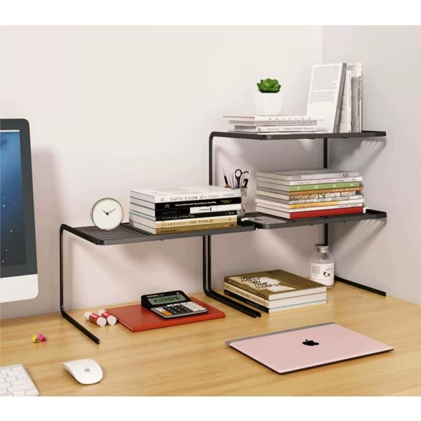 々な仕切りとなっており、CD、メモ帳、辞書などが別々に整理することができ、必要な時に必要な物をサッと用意できると、それだけ時間を節約できます。効率的に仕事が進めます。収納力が良い卓上収納ケースです。大きいな物品から小物まできれいにおしゃれに...