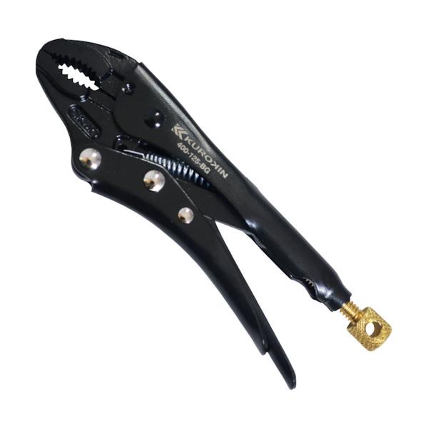 ●口開き幅を調整することで様々なワークの固定にご使用頂けます。●締め込む際に調整ネジにドライバーなどを差し込んで強く締めることができます。●握りこみやすく軽いリリースレバーです。●木工や金属加工、機械工作、整備、配管作業時に万力の代わりなど...