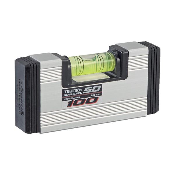 ●キズのつきにくい特殊ハードアルマイト表面処理をしています。●水平・垂直測定に。＜仕様＞●エラストマー製サイドプロテクター付●長さ(mm)：100●高さ(mm)：49●厚さ(mm)：19●マグネット：なし●本体色：シルバ−●精度：±1.25...