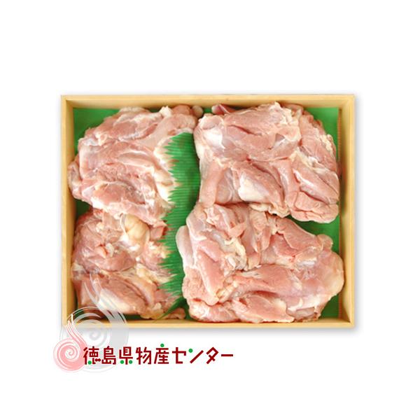 阿波尾鶏（あわおどり）は、阿波踊りの本場徳島県の地鶏(畜産ブランド)です。阿波尾鶏の肉質は、低脂肪でコク・甘み・うま味が多く、やや赤身を帯びた肉色と適度な歯ごたえが特徴です。地鶏のトップブランドとして出荷生産量全国1位■名称：阿波尾鶏 鶏も...