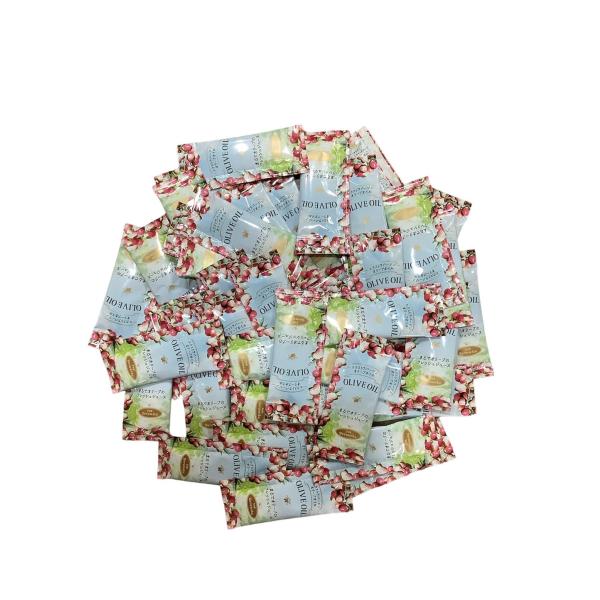 エクストラバージンオリーブオイルの使いきりサイズです。使用量がわかりやすく、ご家庭でもアウトドアにも最適です。