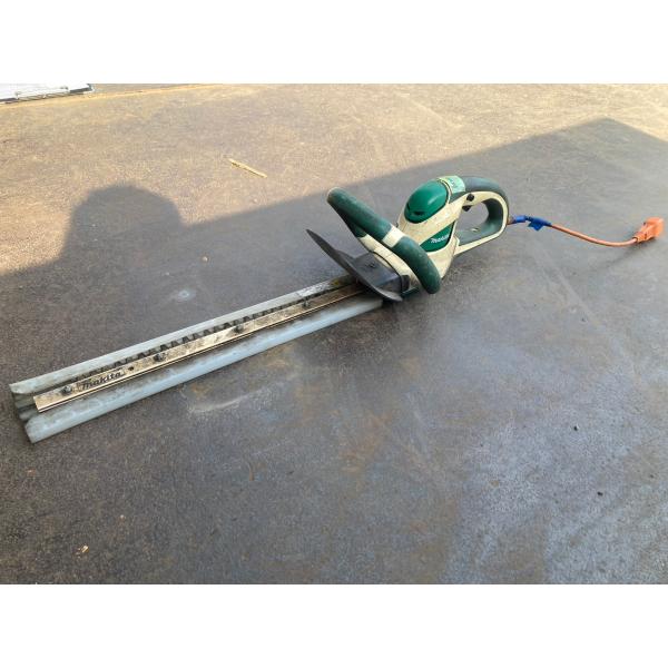 【生垣バリカン】 100V 　makita 400mm　モデル MUH406 マキタ makita 400mm生垣バリカン MUH406 ヘッジトリマー 刈