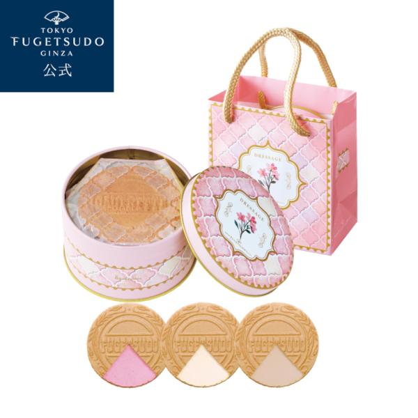 サクサクとした洋風煎餅に風味豊かな3種のクリームをサンドしました。ホワイトデー限定缶です。●内容:ゴーフレット6枚入（バニラ・ストロベリー各2枚・モンブラン1枚）●賞味期限:製造日より180日●箱サイズ:110×65×120（mm）●特定原...