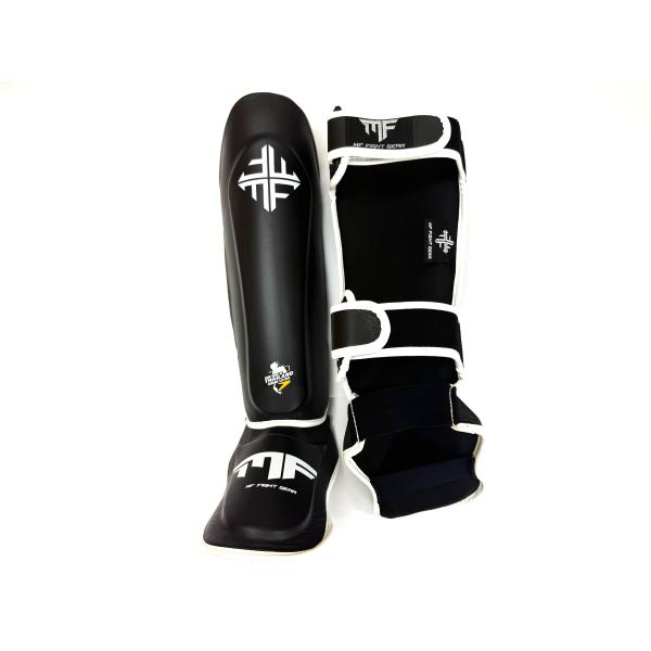 MF　レッグガード　エムエフ　M Lサイズ　レガース　黒白  4点留め最大手TWINS、TOP KINGなどと同等の本革を使用したしっかりとした製品となっています。TWINS、TOP KINGの厚みのある人気レガース同等となります。しっかり...