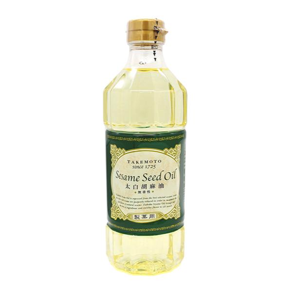200g：瓶入　厳選したごまを焙煎せず生絞りすることで、特有の色と香りを抑えた製菓にも使いやすい胡麻油です。
