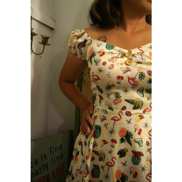 50s フラミンゴ柄ワンピース ロカビリーサーキュラーワンピース サイズ9号 Buyee Buyee 日本の通販商品 オークションの代理入札 代理購入