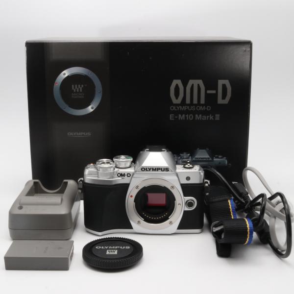 【シャッター回数：1100回】OLYMPUS OM-D E-M10 MarkIII ボディー シルバー 〔マイクロフォーサーズマウント〕
