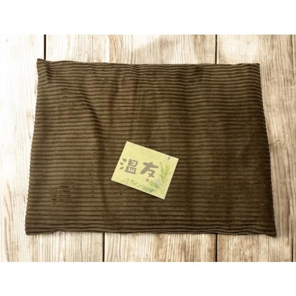 ゆうメール250円同梱できません。複数ご購入の場合は送料が変わります。玄米、煎りぬか、よもぎ、ヒマラヤ岩塩サイズ20×28cm内容量約420〜430グラム使い捨てカイロは乾熱です。玄米カイロは湿熱です。（冬は乾燥しますので最適です）いりぬか...