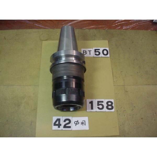 BT50番の　BIG製のミーリングチャックの 中古品です。型式は　シャンク側BT50-HMC42S-135です。42Φシャンク　又は42Φストレートコレットで使用できます。写真現状有姿渡しでご入札ください。 BT50-158