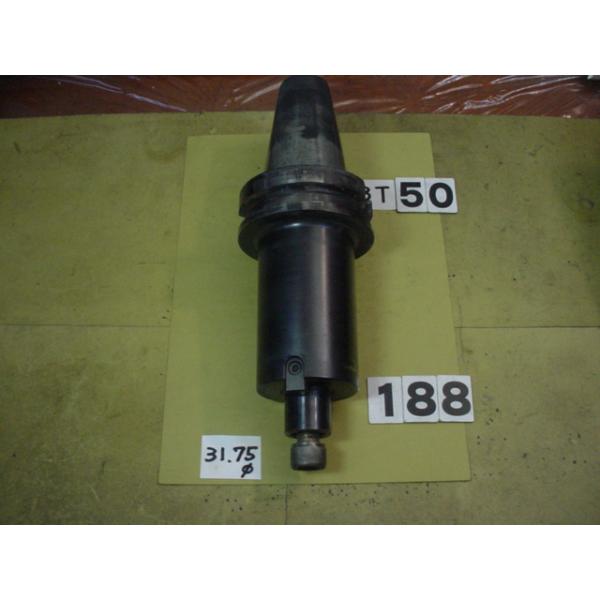 MBT50番の　日研製のフルバック用アーバーの 中古品です。型式は　MBT50-FMA31.75-150です。内径31.75Φのフルバックを装着できます。詳細な寸法は日研のカタログを参照下さい。写真現状有姿渡しでご入札ください。 BT50-188