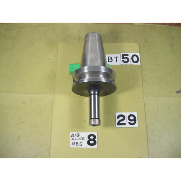 BT50番の　BIG製のニューベビーチャックの 中古品です。型式は　BT50-NBS8-120です。NBC8タイプのコレットを使用できます。写真現状有姿渡しでご入札ください。 BT50-29