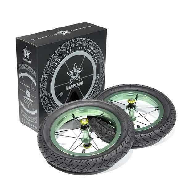 [Release date: May 31, 2023]ストライダーカスタムパーツ専門ブランドDADDY LABヘキサウィールは、脱輪や怪我に対する安全面に配慮し、かつ、レースシーンにも適合可能なスペックを兼ね備えたコストパフォーマンスの高...
