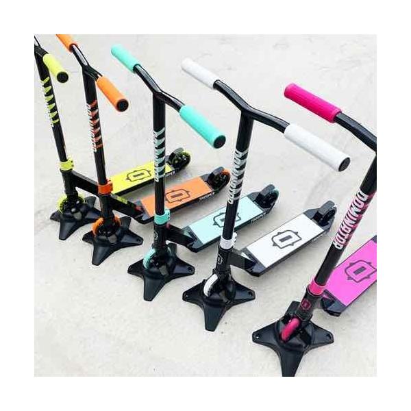 フリースタイルスクーターキッズモデル Dominator ドミネーター Trooper トゥルーパー オレンジ 身長90 1cm キックボードスタントトリック Apaproduction Fr