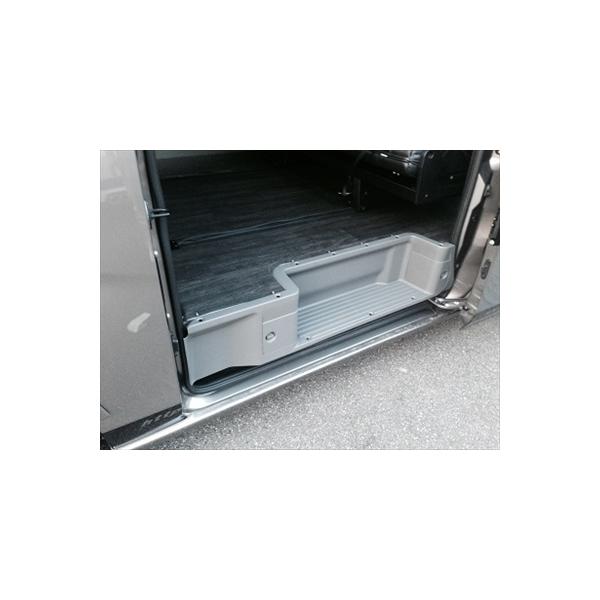 NV350キャラバン E26 標準ボディ DX スライドドア ステップトリム