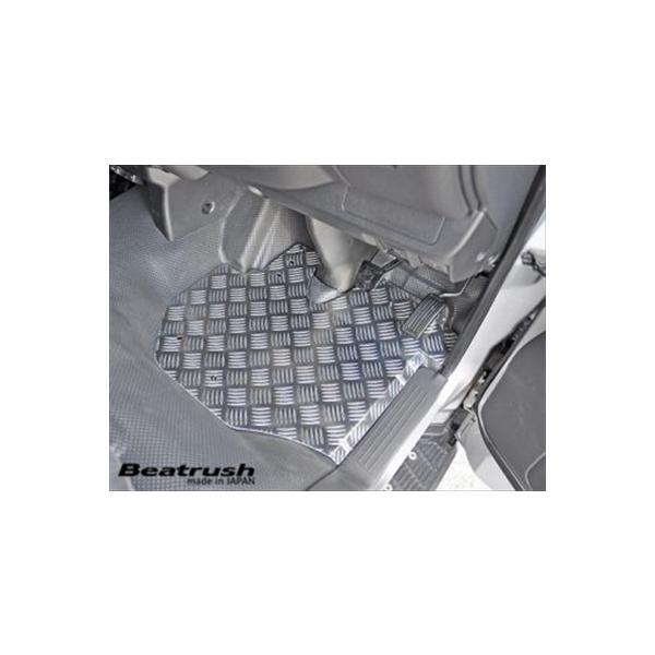 nCG[X 200n 1-4^ W{fB tA[pl A}Cg ^]ȑ