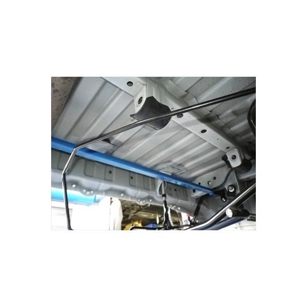 nCG[X 200n 4^ i[ 4WD fB[[ p AptH[}Xo[