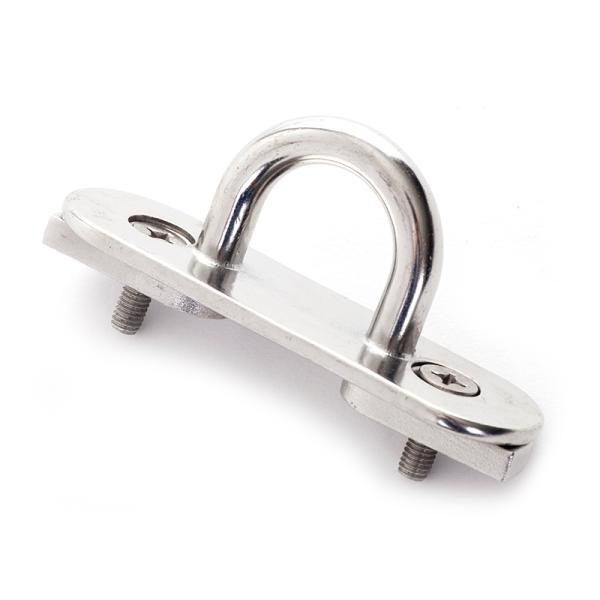 ■据置きで設置する際に便利なプレート近年マリーナ桟橋に増加しているレールマウントに設置が可能なアイプレート。当店で販売するボートフェンダーやバーレルフェンダー、インフレータブルフェンダーを据え置きで設置する際にお使い下さい。レールに固定ネジ...