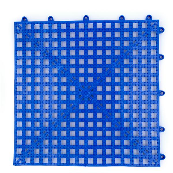 当店オリジナルの水ハケの良い連結タイプ・簡単施工のジョイント式マットです。硬いプラスチック製スノコとは違い、メッシュ状で凸凹の突起があり排水効果も高く、柔らかい素材のボート用ドライマットとして当店で開発したオリジナル商品です。多くの艇のエン...