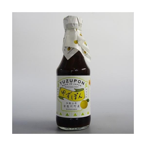 しょうゆとかつおだしをベースに、古座川町特産の香り高いゆずを使って作りました。口当たりさっぱり!なのにコクと旨みがあるから、いろいろな料理を引き立ててくれます。　お料理のジャンルを選ばない万能選手。ぜひ一度ご賞味ください。原材料　:　醤油(...