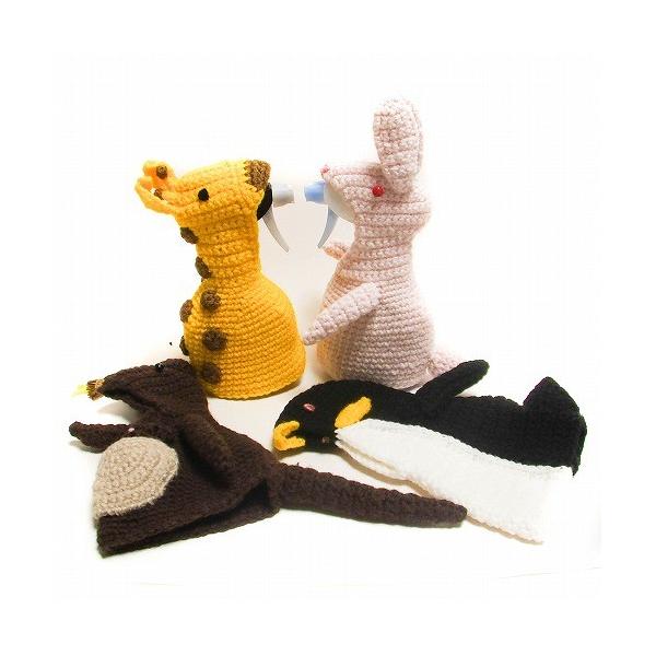 クリックポストで送料無料！ファブリーズなどの消臭スプレーの手作りカバー！可愛い動物4種♪楽しくシュッシュッ♪毛糸で手作りされたマスコットのようなA.カンガルーB.ペンギンC.ウサギD.キリン商品選択よりお選び下さい消臭スプレーをテーブルの上...