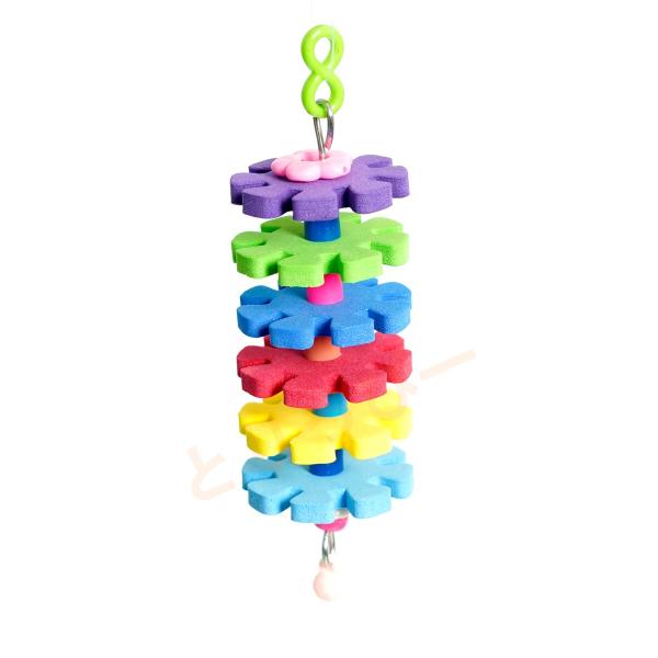 小鳥たちの安全を考えて作られた手作りおもちゃ金属はすべてステンレス製のため、かじったり舐めたりしても安全です※色アソート商品となります。お届け商品は写真とカラーが異なることがあります　サイズ　長さ約14cm/幅4cm　（手作りのため目安です）