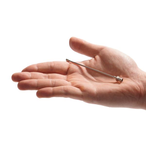 小鳥の強制給餌に使用するステンレス製経口ゾンデ直接そのう内に強制給餌することで気管への誤嚥をふせぎますステンレス製なのでクチバシでかじって破られる心配がありませんサイズ　-　14G対象　-　セキセイインコやオカメインコなど材質　-　ステンレ...