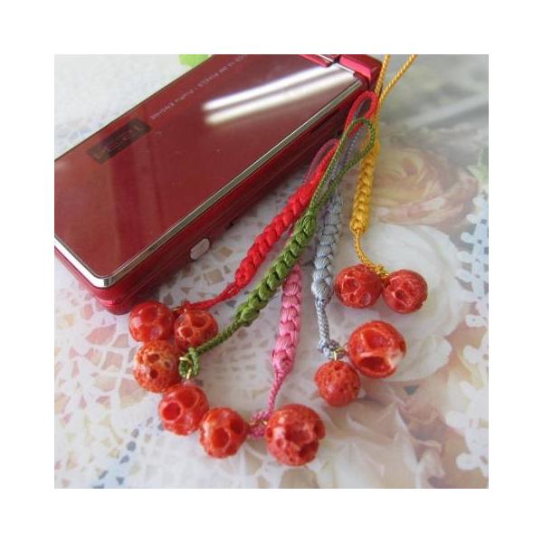 高知産赤珊瑚す玉のお守り根付け（約10〜12.5ミリ）/2個付き/正絹/開運