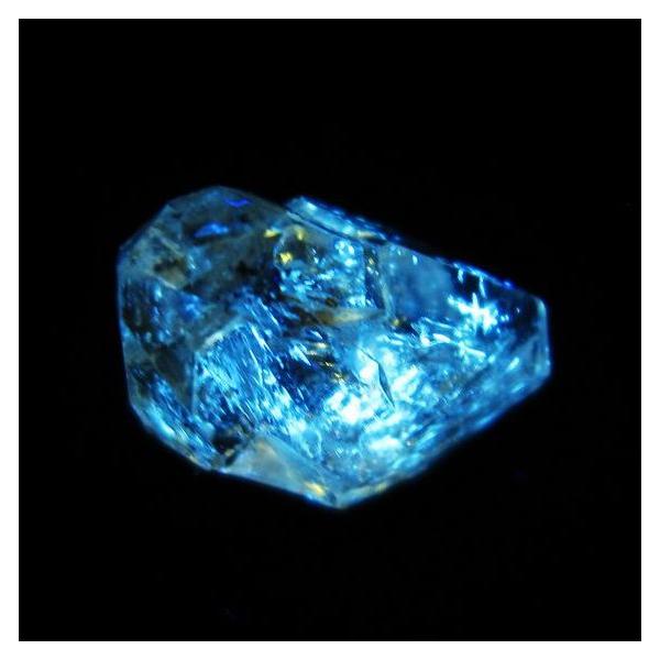 天然石青水晶？ 天然石青水晶？ 天然水色水晶 原石 水晶 ZX天然藍綠螢石原石大塊水晶碎