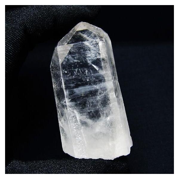 水晶 原石 アーカンソー産 一点物 171-7080 : 天然石・パワーストーン